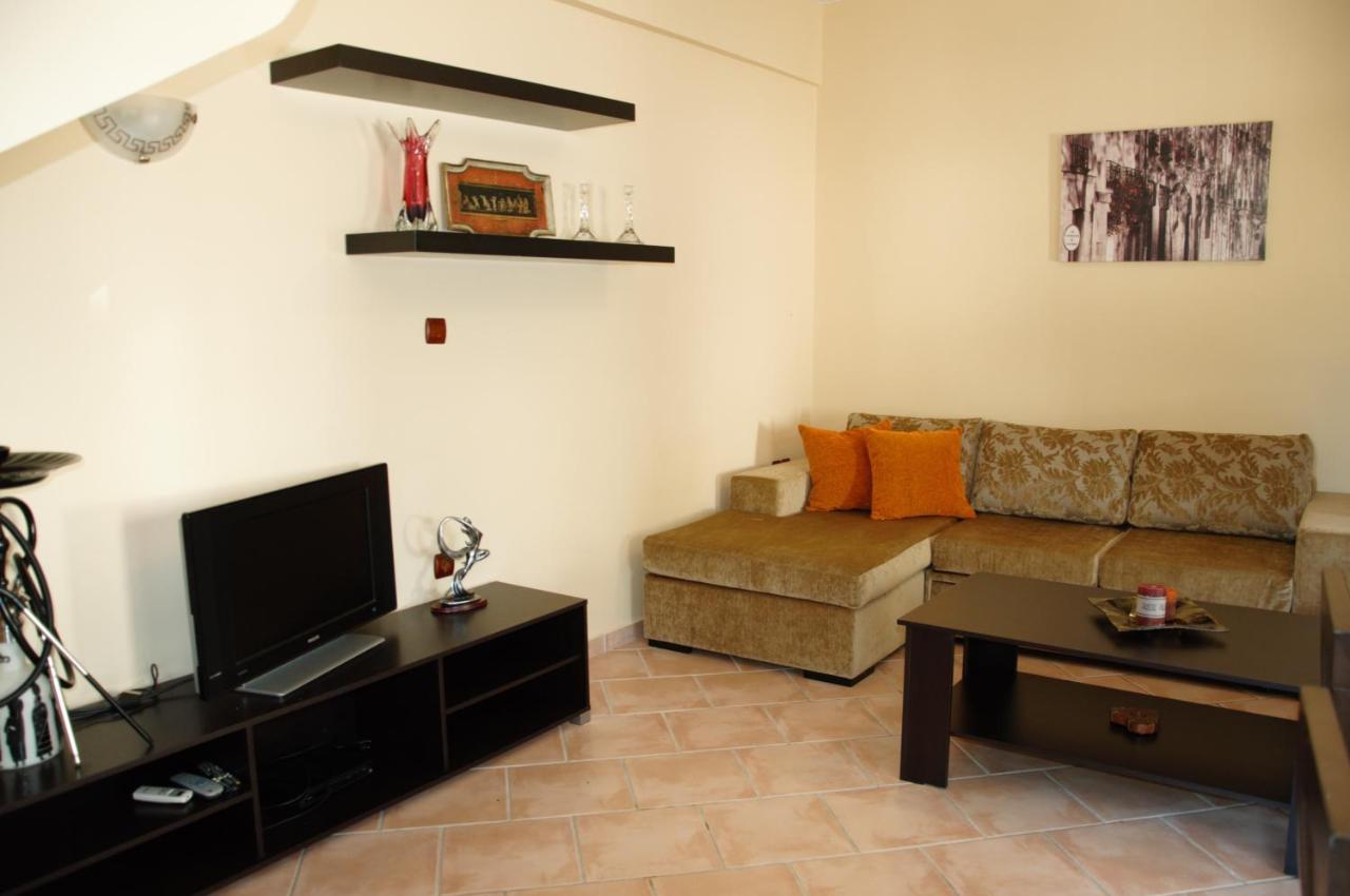 Mani Villas Skala Sotiros Buitenkant foto