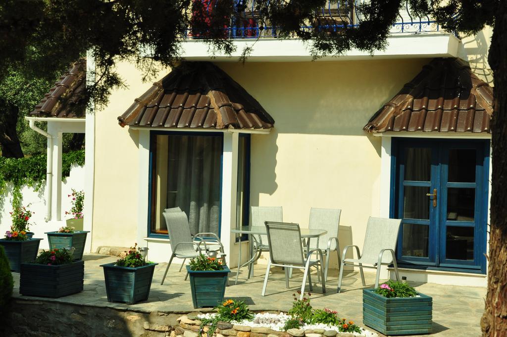 Mani Villas Skala Sotiros Buitenkant foto