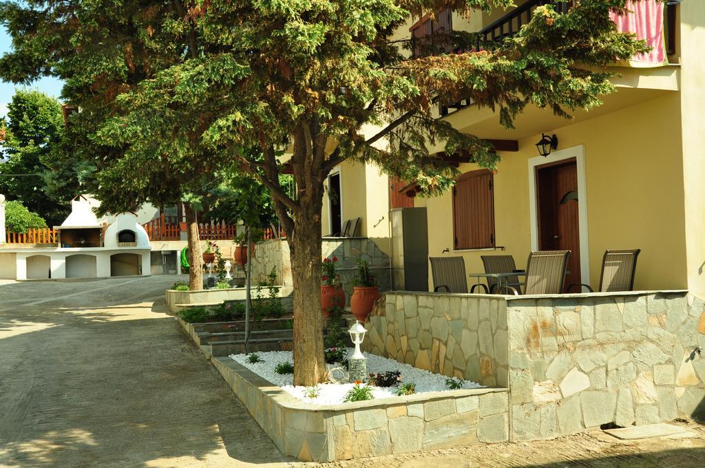 Mani Villas Skala Sotiros Buitenkant foto