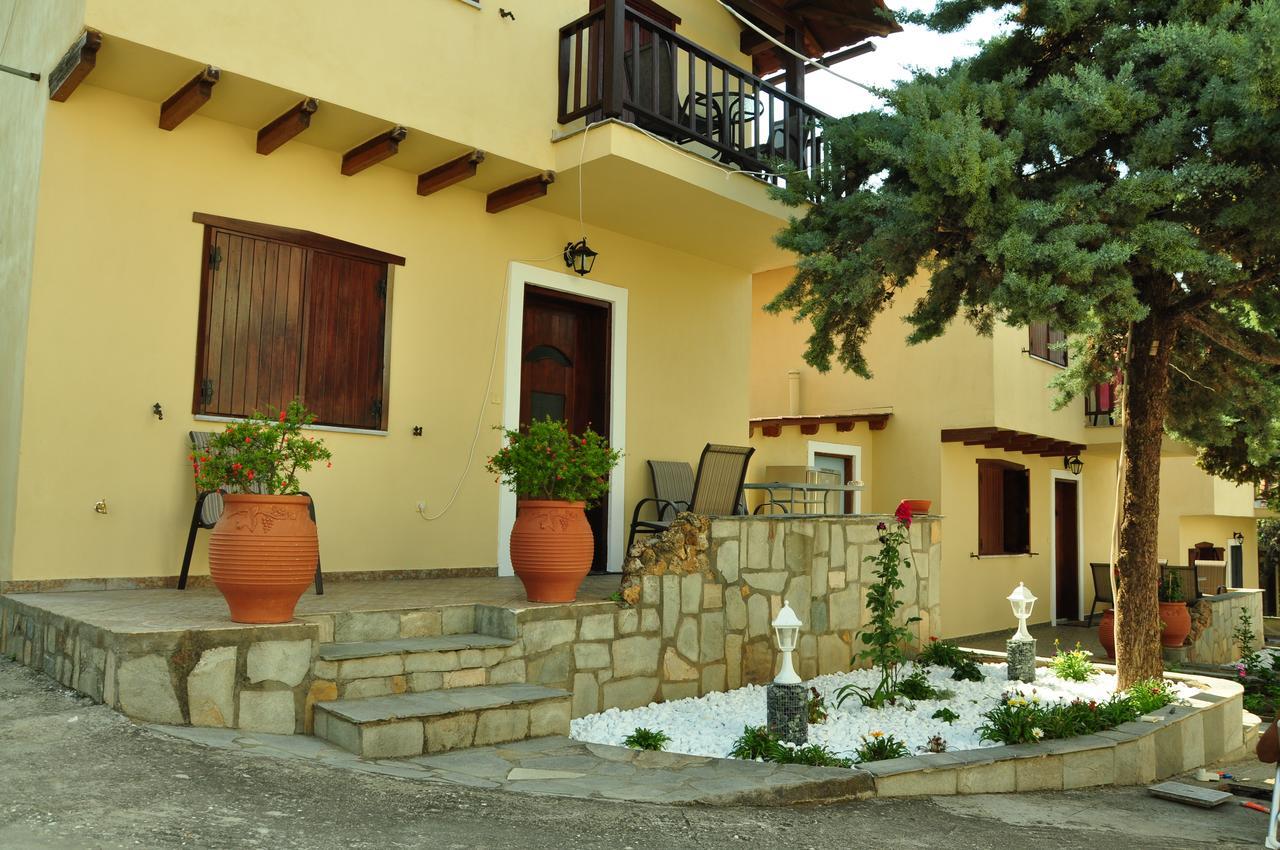 Mani Villas Skala Sotiros Buitenkant foto